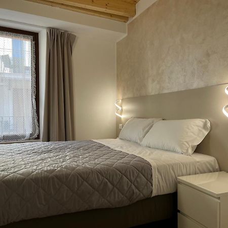 Anfite Apartments Santa Maria ديسينسانو ديل غاردا المظهر الخارجي الصورة