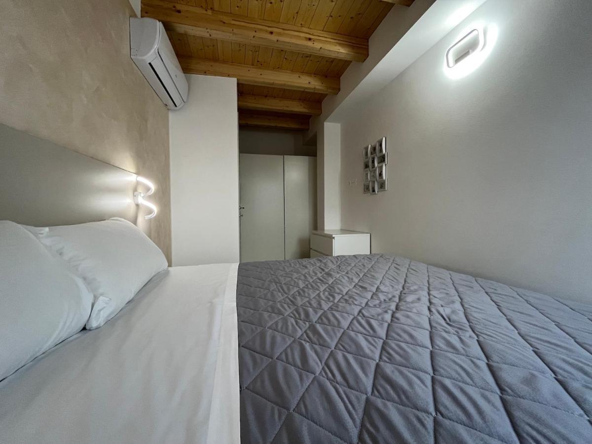 Anfite Apartments Santa Maria ديسينسانو ديل غاردا المظهر الخارجي الصورة