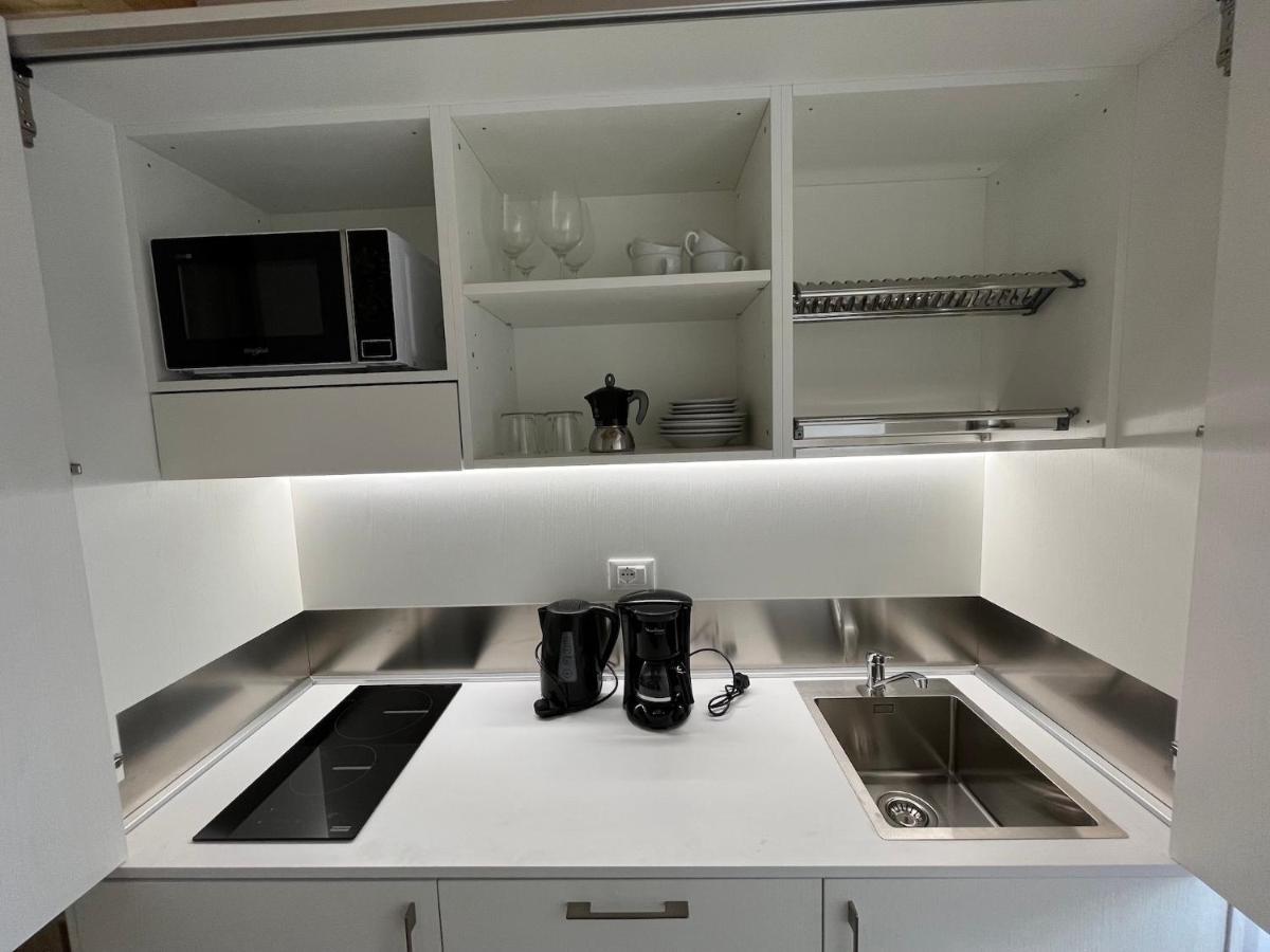 Anfite Apartments Santa Maria ديسينسانو ديل غاردا المظهر الخارجي الصورة