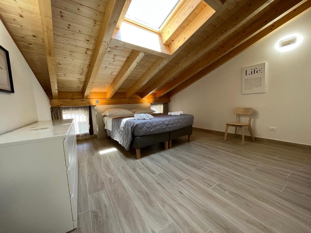 Anfite Apartments Santa Maria ديسينسانو ديل غاردا المظهر الخارجي الصورة
