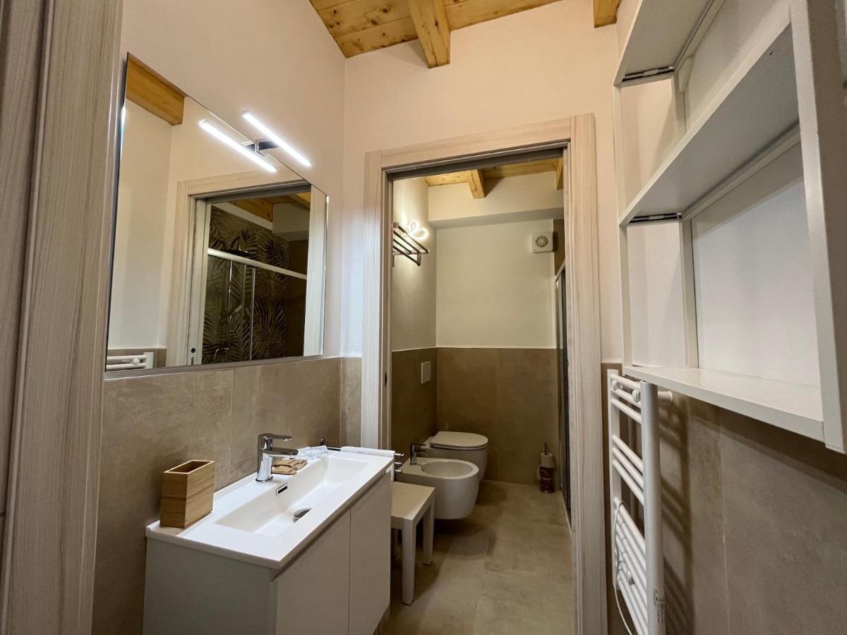 Anfite Apartments Santa Maria ديسينسانو ديل غاردا المظهر الخارجي الصورة