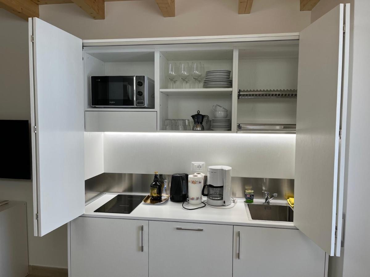Anfite Apartments Santa Maria ديسينسانو ديل غاردا المظهر الخارجي الصورة